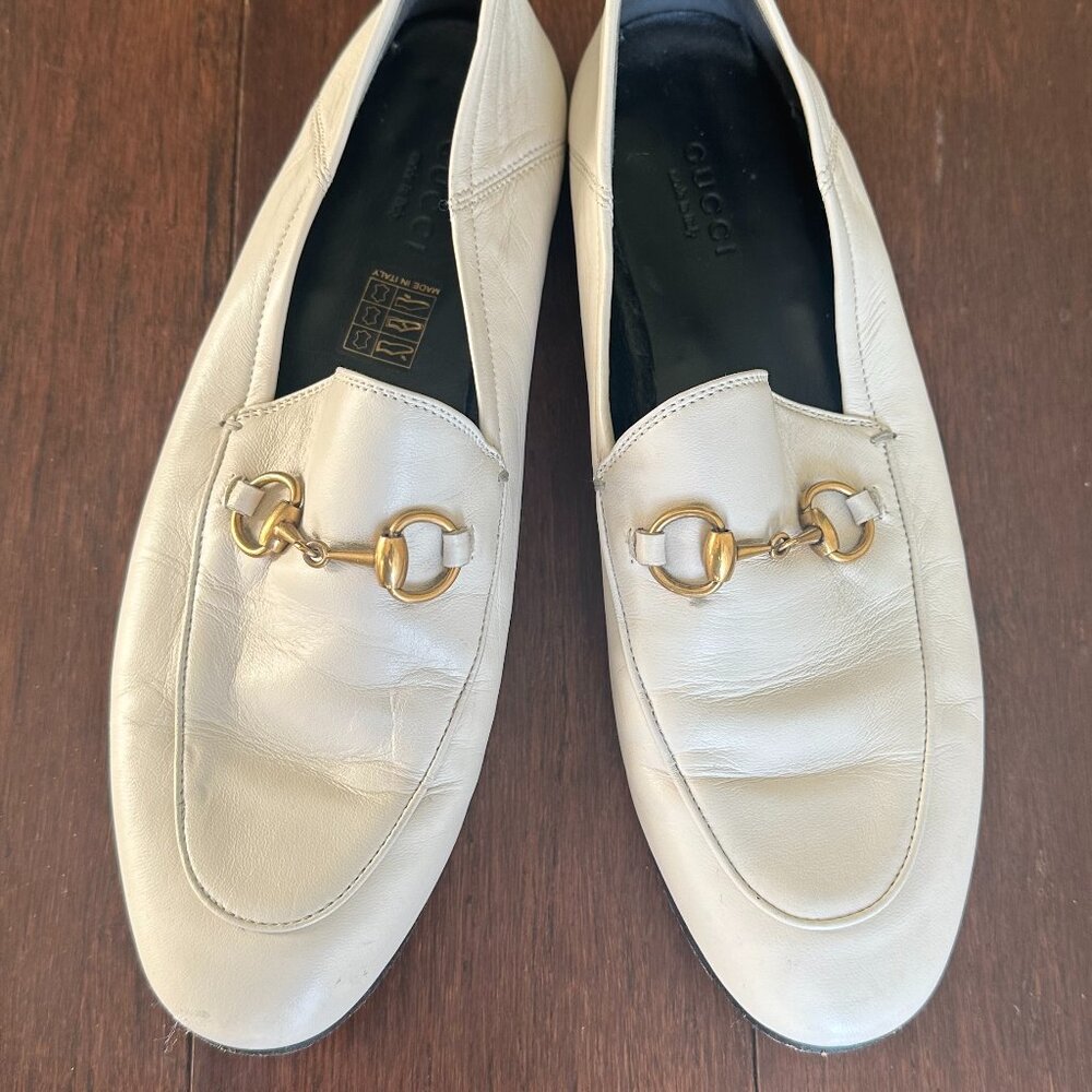 Gucci horsebit accent cream leather loafer